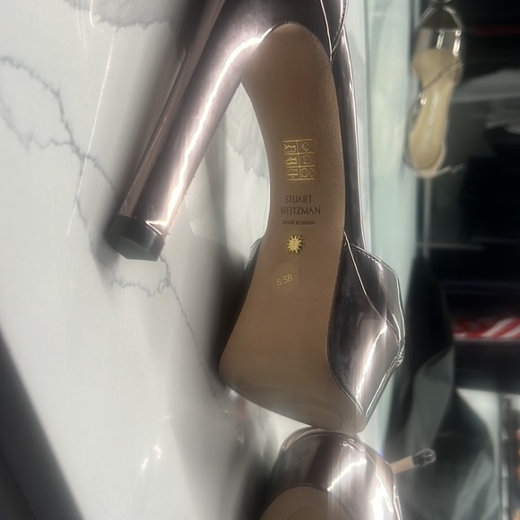 Brand new Stuart Weitzman heels - Picture 4 of 6